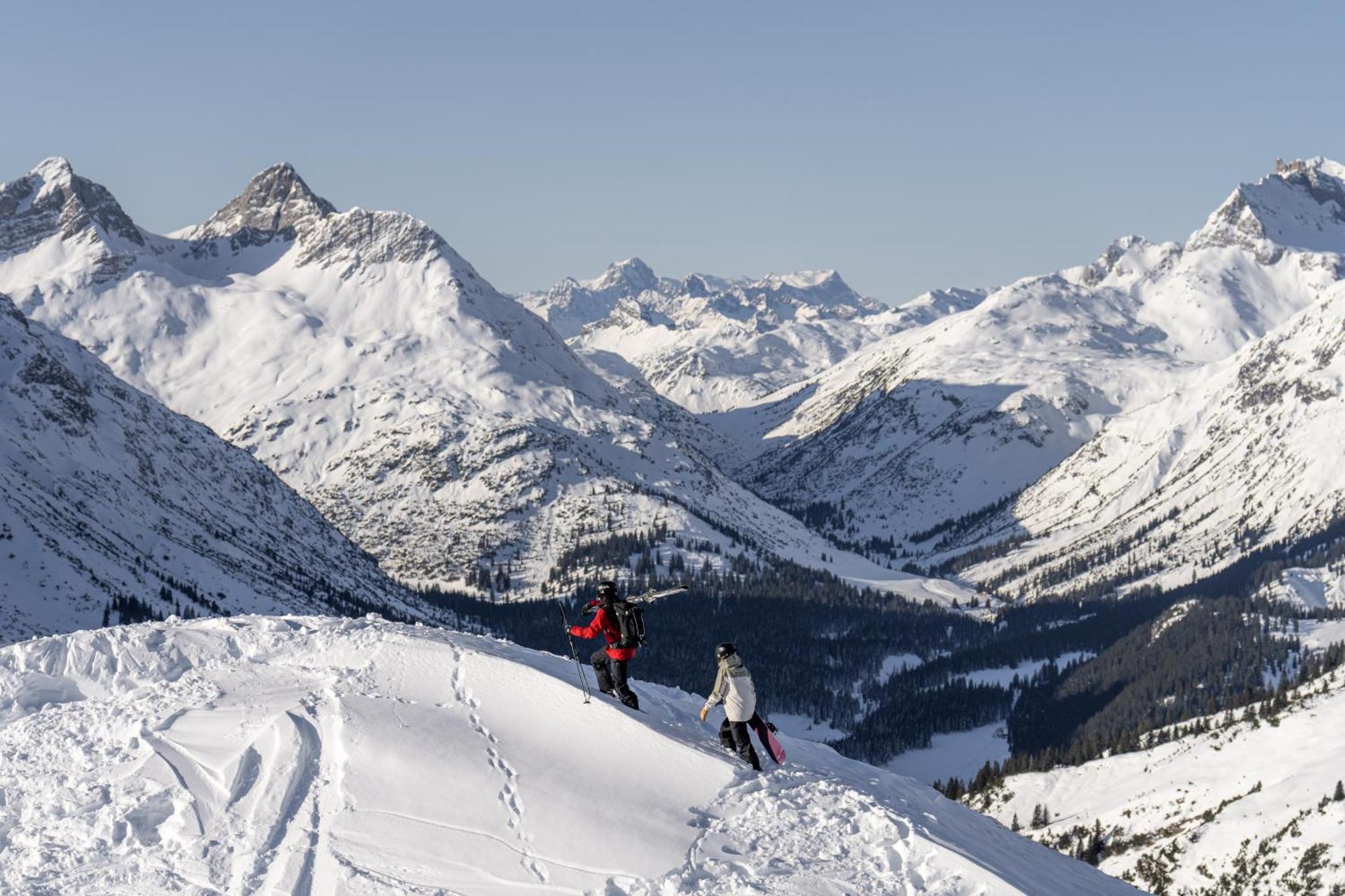 Hotel Burgwald - Ski In & Ski Out Lech Buitenkant foto